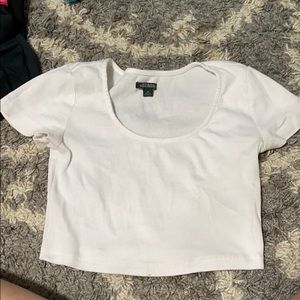 White cropped tee